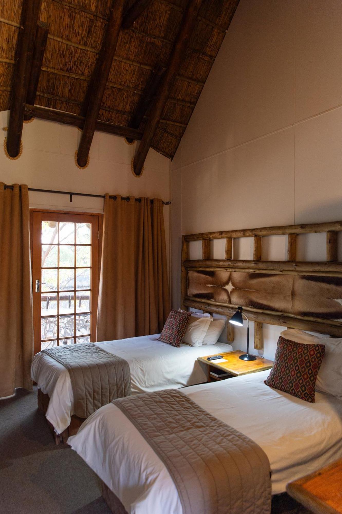 Riverside Lodge & Conference Center Aliwal North Exterior photo
